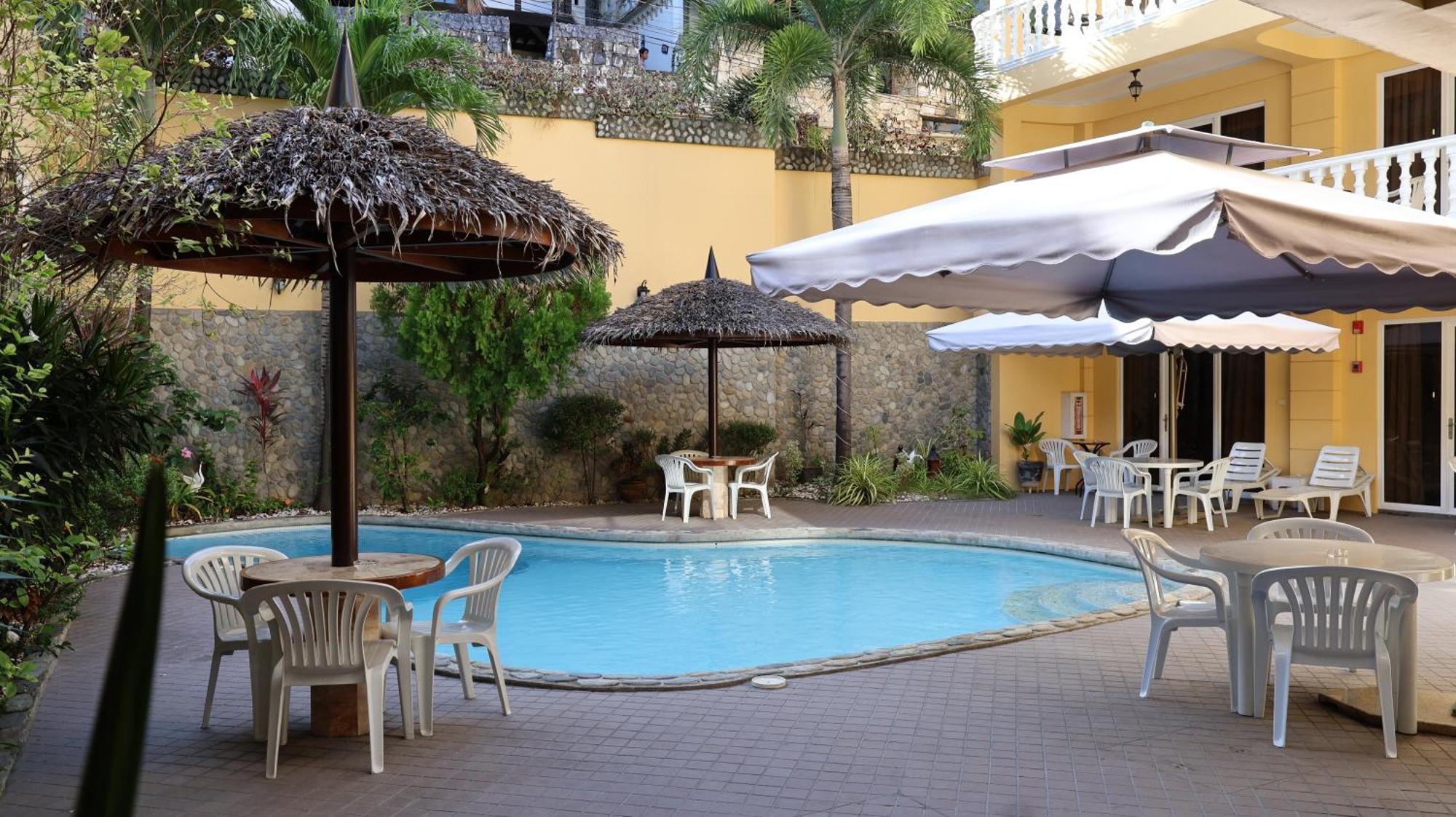 Mermaid Resort And Dive Center Puerto Galera Exterior foto